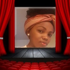 Meet your Posher, Damaris